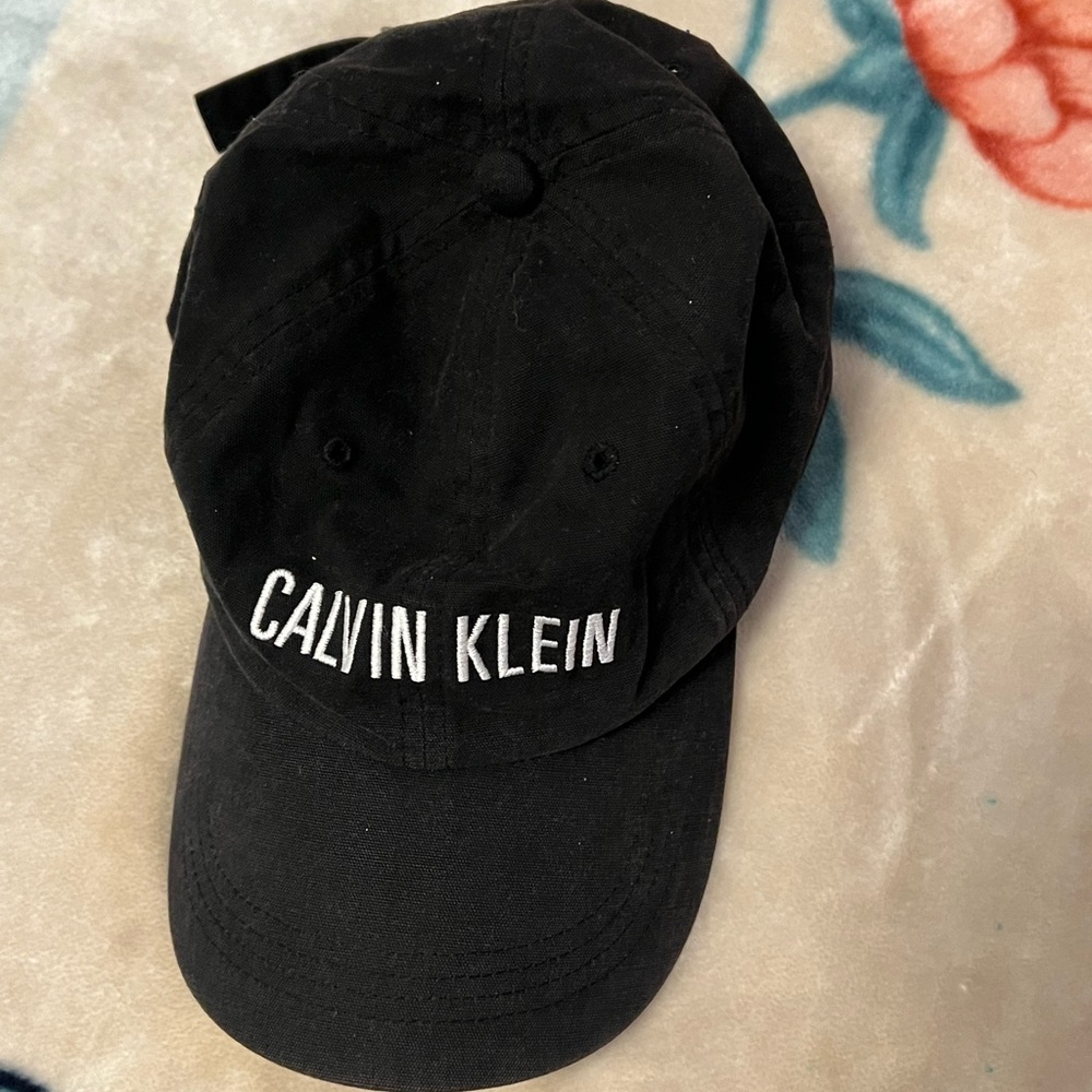 Calvin Klein hat
